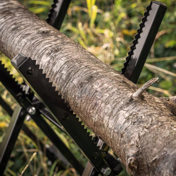 Saw horse bench